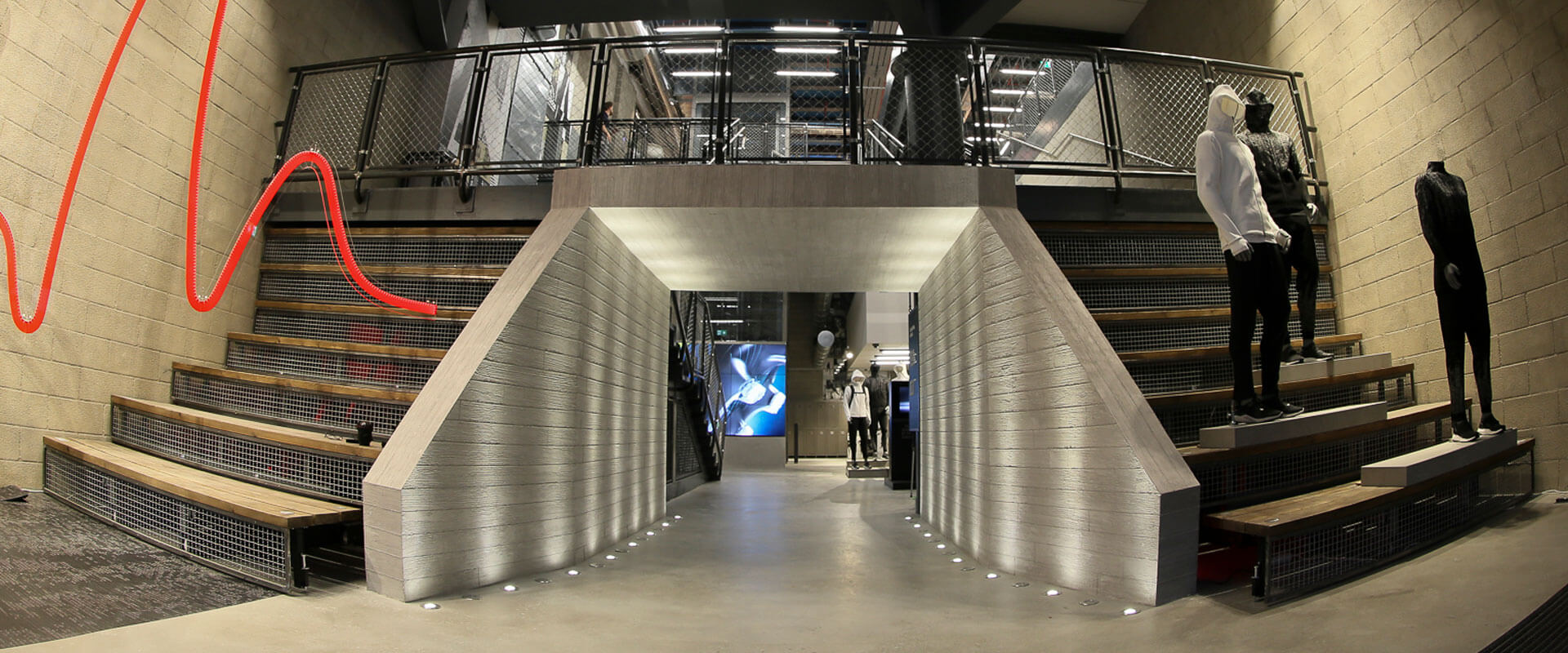 Oktalite | Adidas Brand Center Mailand